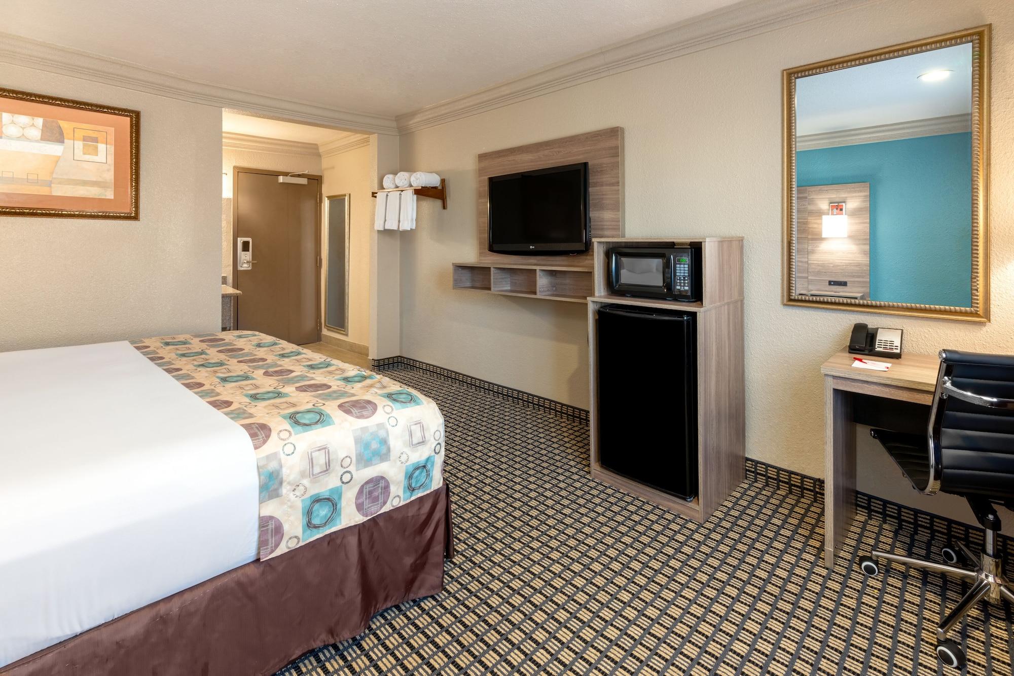 Ramada By Wyndham Houston Intercontinental Airport South Hotel Buitenkant foto